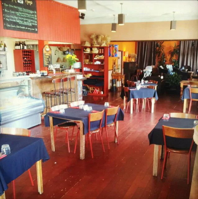Brew Cafe & Restaurant Bar