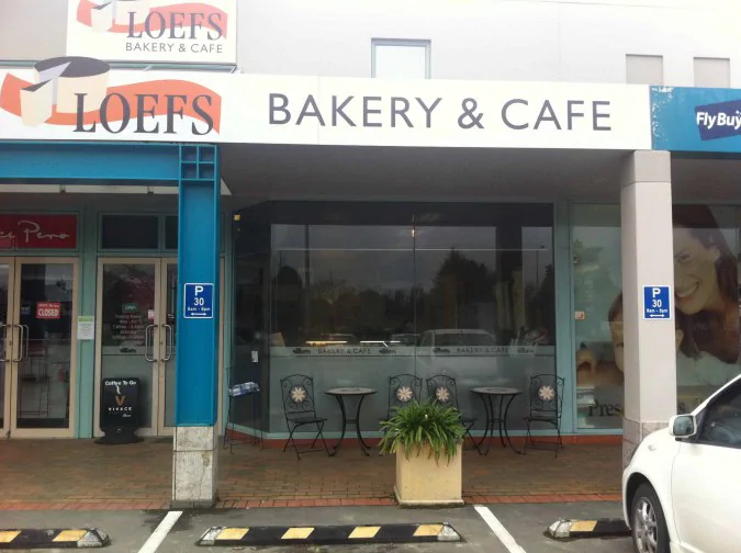 Loefs Bakery